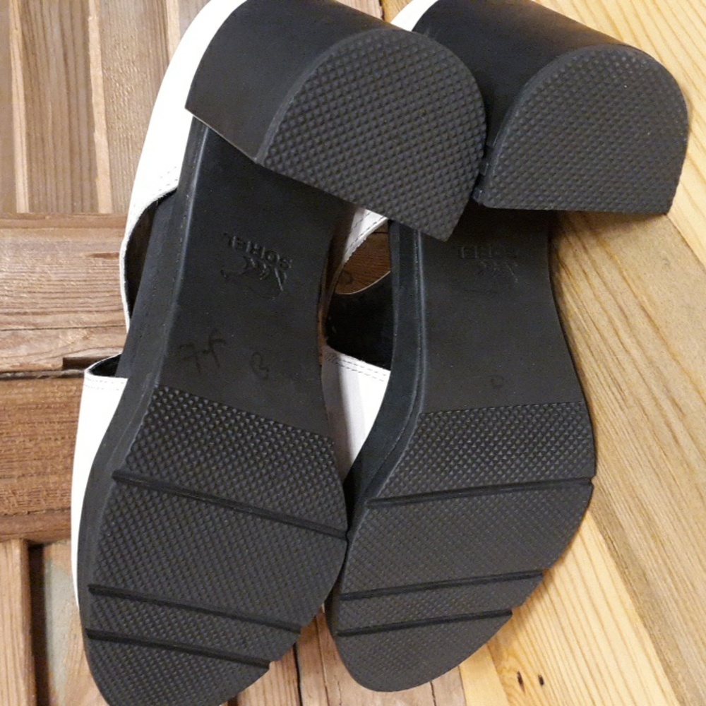SOREL Cream Sueded Leather Black Heeled Clogs, GUC, SZ 7 - Picture 9 of 14